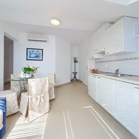 Apartment Punat Exterior photo