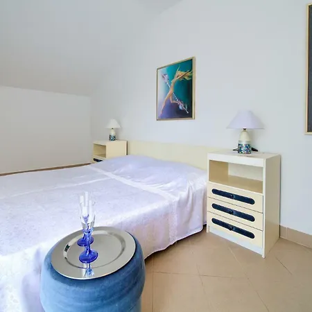 Apartment Punat Exterior photo