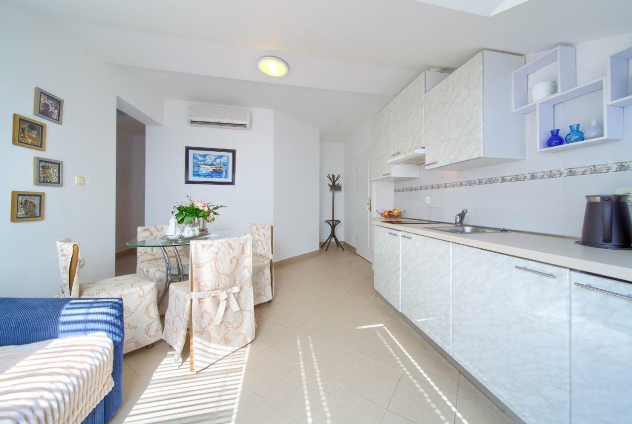 Apartment Punat * Punat