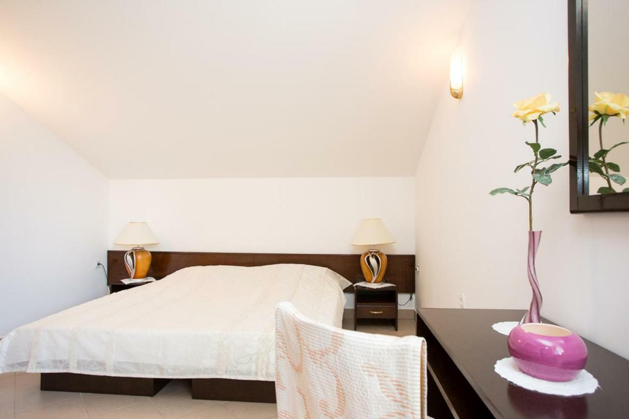 Apartment Punat * Punat